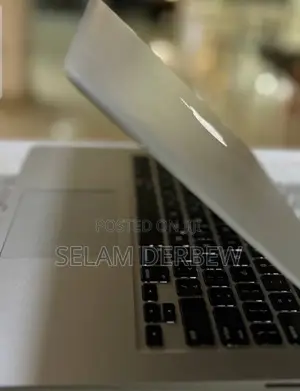 New Laptop Apple MacBook Air 2014 4GB Intel Core I5 SSD 256GB