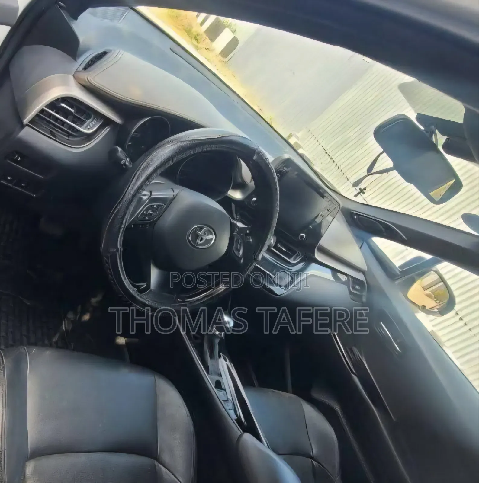 Toyota C-HR 2022 White