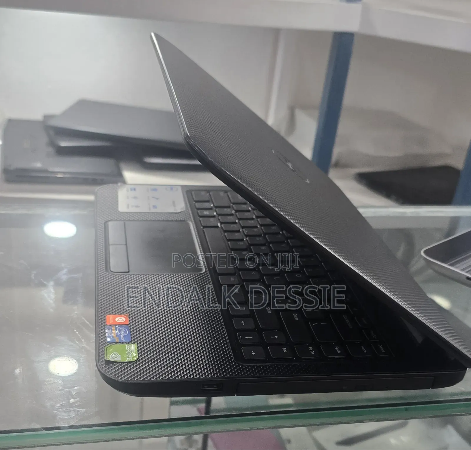 New Laptop Dell 6GB Intel Core I5 HDD 500GB