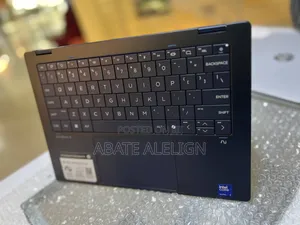 New Laptop HP OmniBook 5 14" 16GB Intel Core Ultra 7 SSD 1T