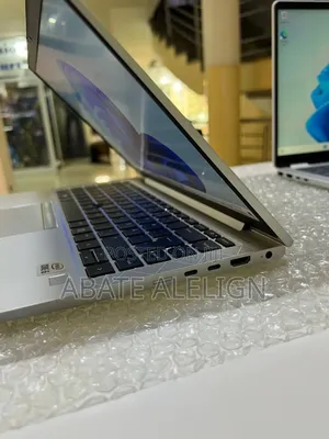 New Laptop HP EliteBook 840 16GB Intel Core I5 SSD 512GB