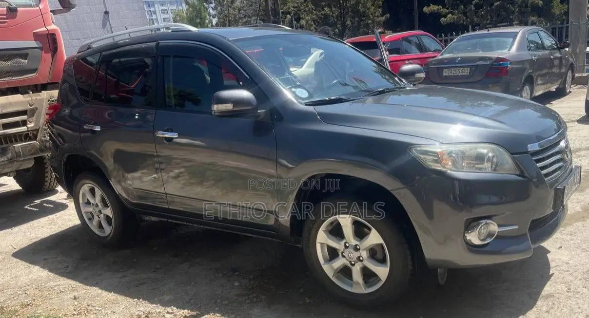 Toyota RAV4 2011 Matt Black