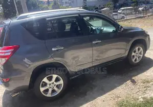 Toyota RAV4 2011 Matt Black