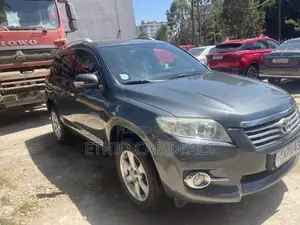 Toyota RAV4 2011 Matt Black