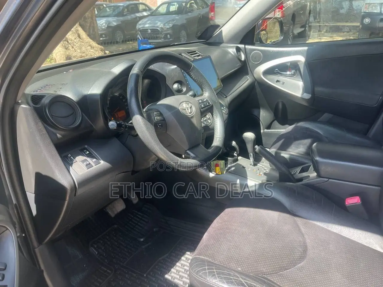 Toyota RAV4 2011 Matt Black