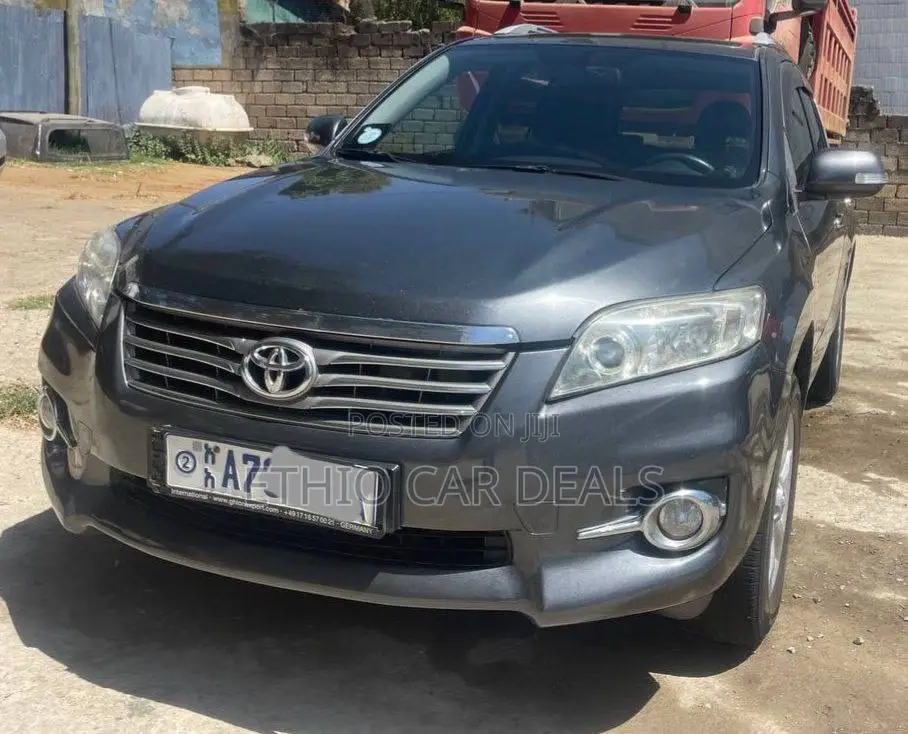 Toyota RAV4 2011 Matt Black