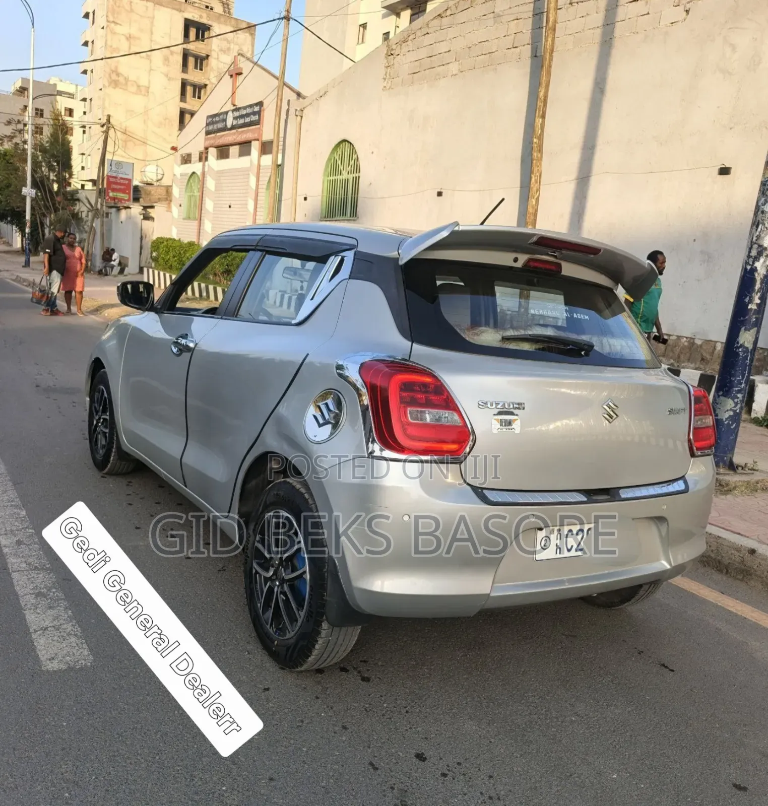Suzuki Swift 2022 Silver