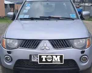 Mitsubishi L200 2007 Silver