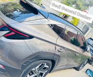 Hyundai Tucson 2022 Gold