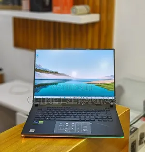 New Laptop Asus ROG Strix G15 16GB Intel Core I9 SSD 1T