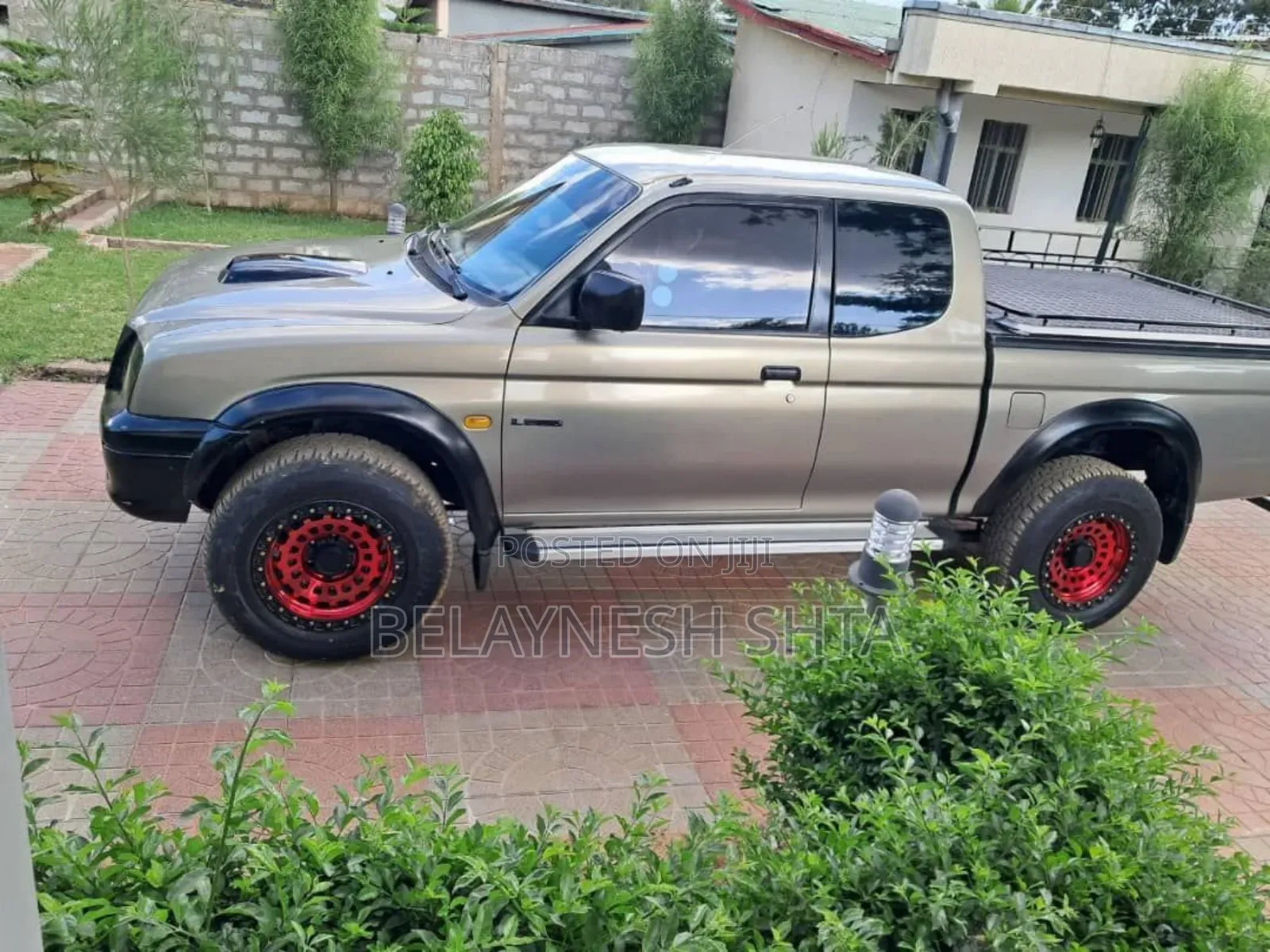 Mitsubishi L200 2000 Silver