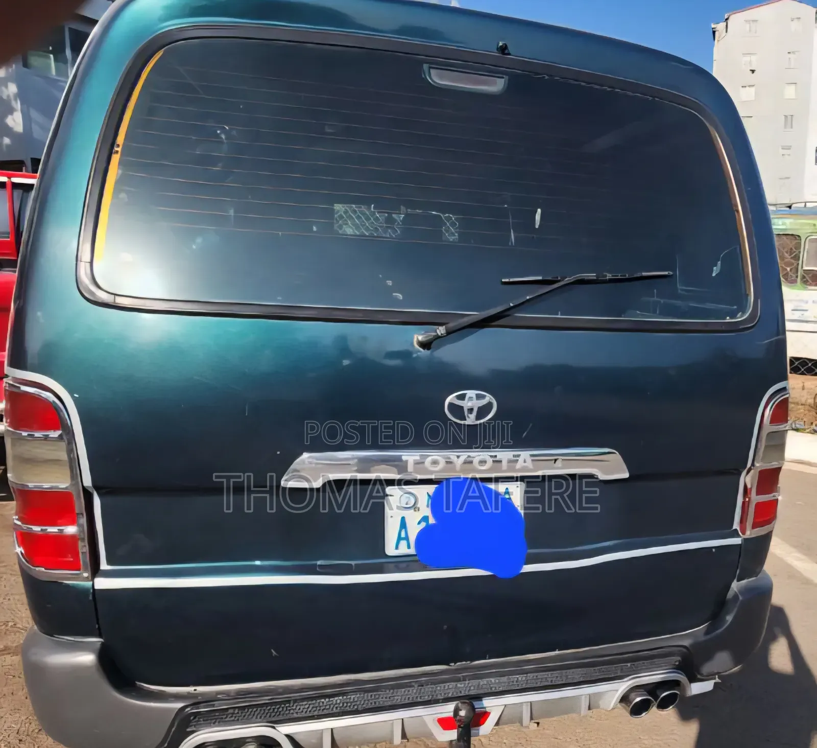 Toyota HiAce 2002 Green