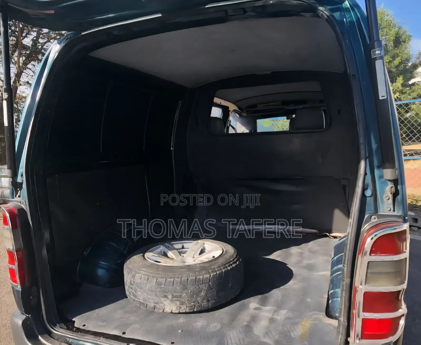 Toyota HiAce 2002 Green