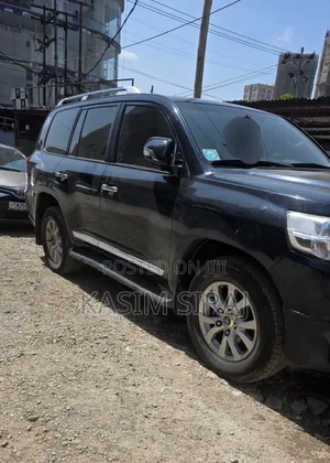 Toyota Land Cruiser 4.5 V8 TD 2019 Black