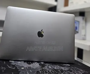 New Laptop Apple MacBook Pro 2019 16GB Intel Core I9 SSD 512GB
