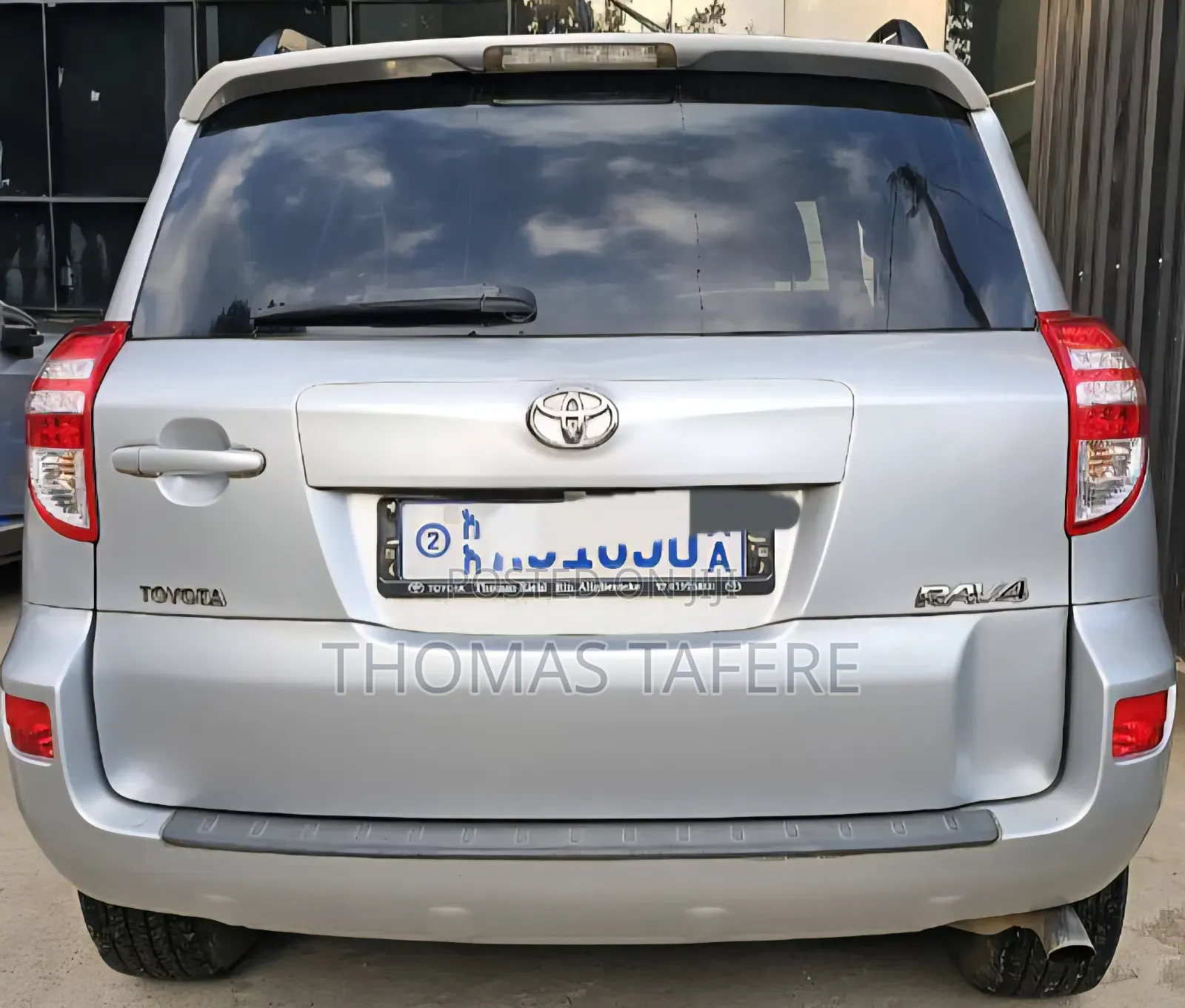 Toyota RAV4 2011 Silver