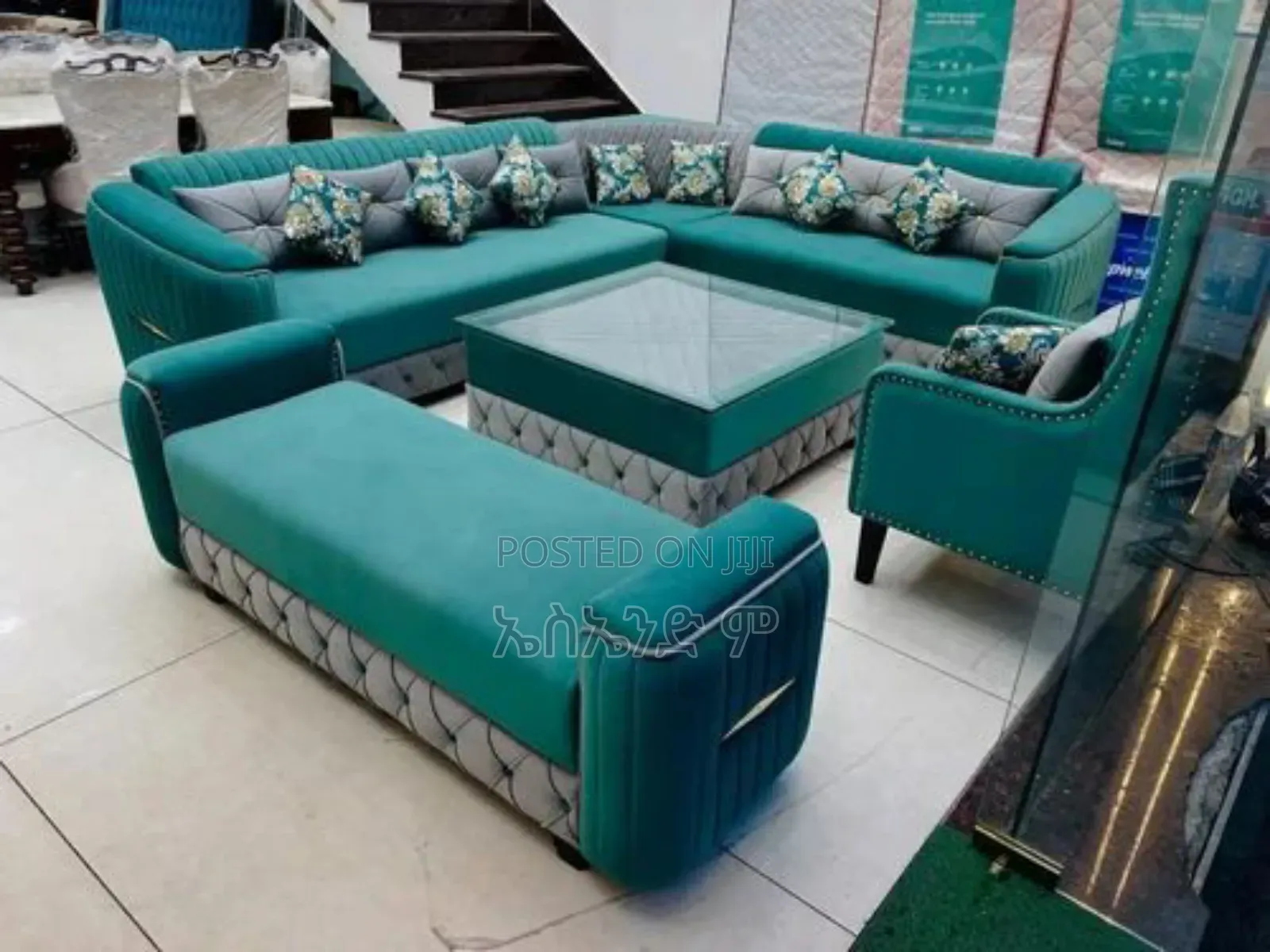 Modern Haven 1 Sofa Design With Table