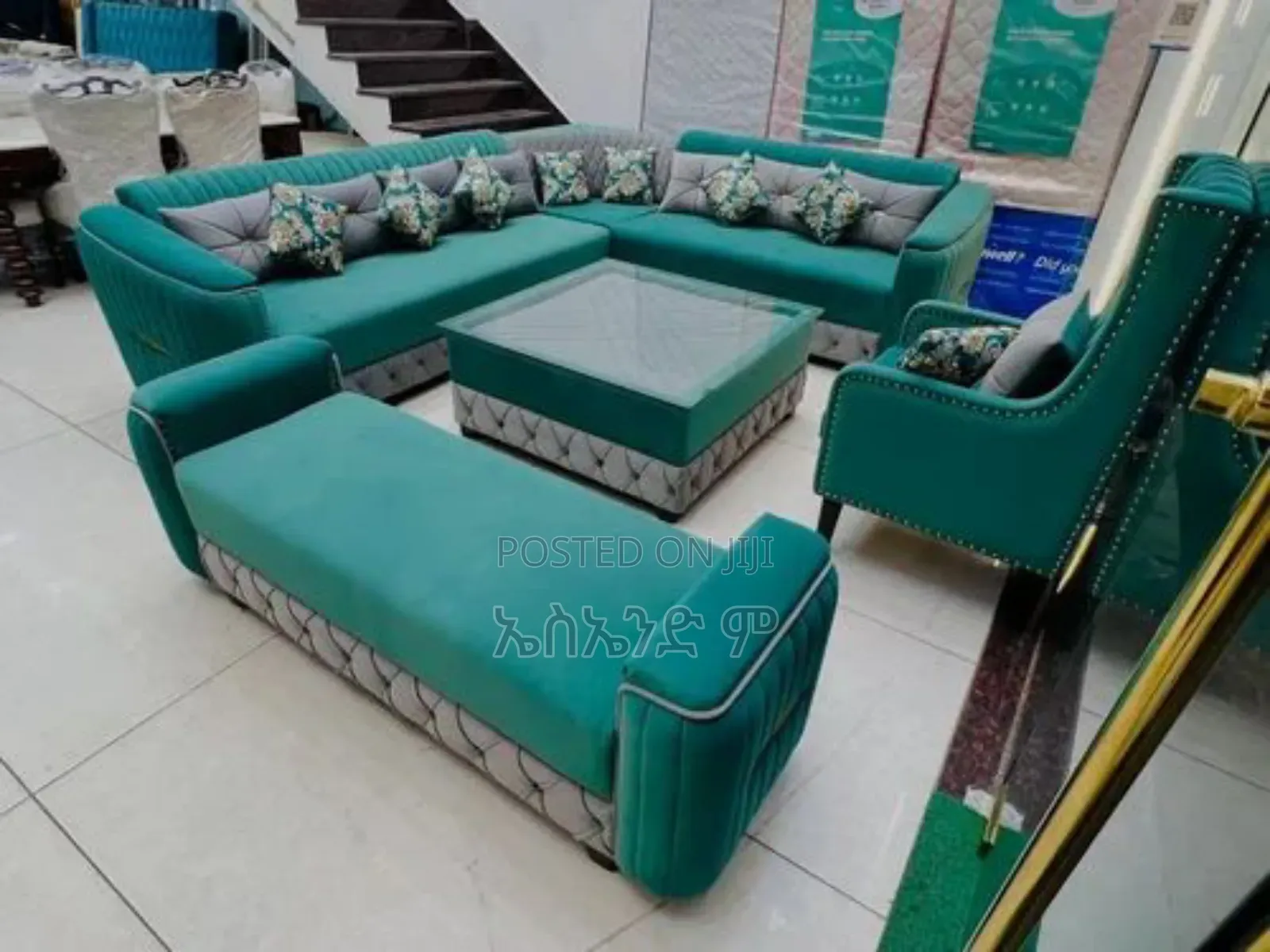 Modern Haven 1 Sofa Design With Table