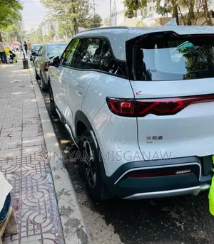 BYD Yuan Up 2024 Blue