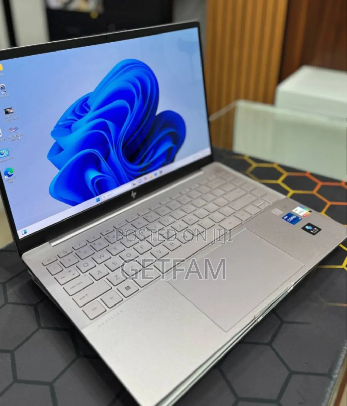 New Laptop HP Pavilion 15 16GB Intel SSD 1T