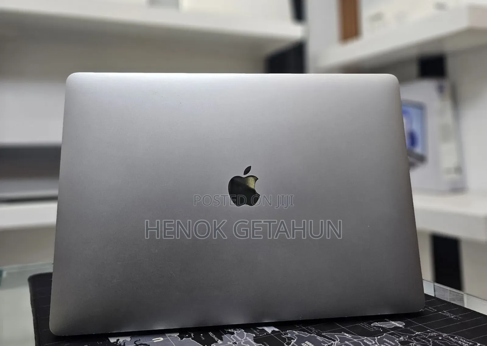 New Laptop Apple MacBook Pro 2019 16GB Intel Core I9 SSD 512GB