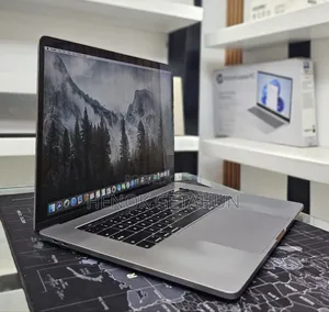 New Laptop Apple MacBook Pro 2019 16GB Intel Core I9 SSD 512GB