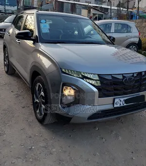 Hyundai Creta 2023 Silver