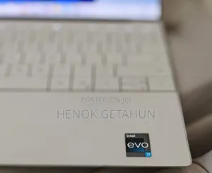 New Laptop Dell XPS 13 9320 32GB Intel Core I7 SSD 1T