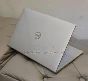 New Laptop Dell XPS 13 9320 32GB Intel Core I7 SSD 1T