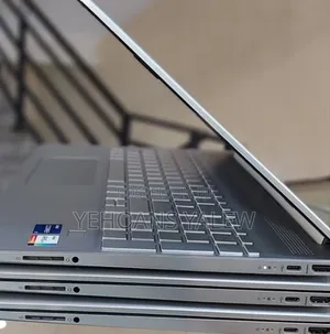 New Laptop HP Stream Notebook 16GB Intel Core i7 SSD 512GB