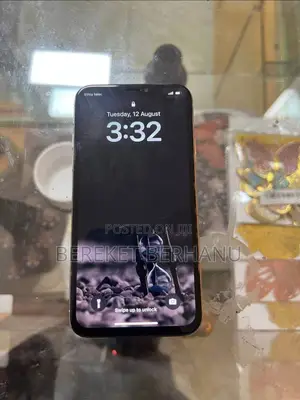 Apple iPhone X 64 GB Black