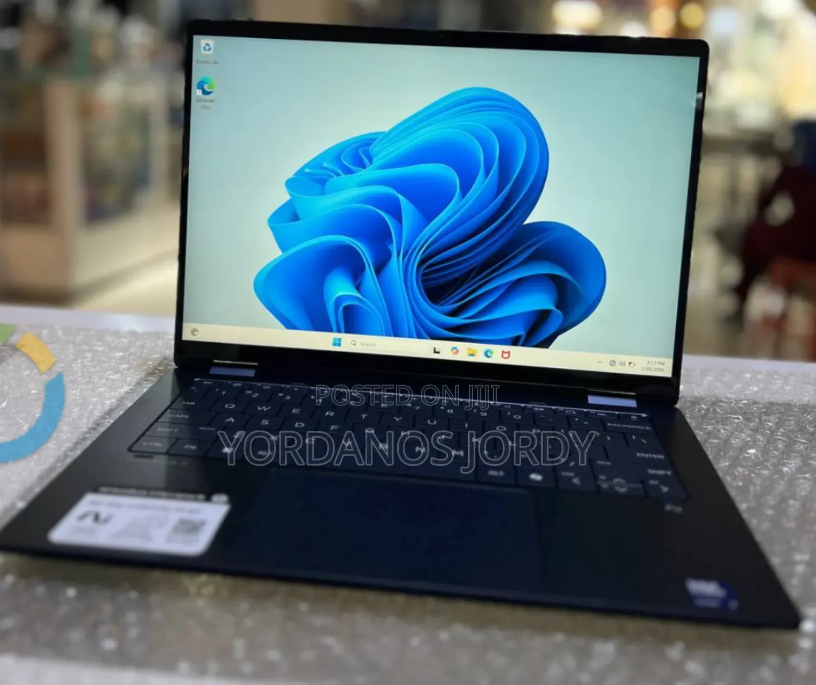 New Laptop HP OmniBook X Flip 14" 16GB Intel Core Ultra 7 SSD 1T