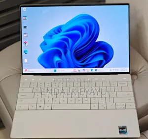 New Laptop Dell XPS 13 9320 32GB Intel Core I7 SSD 1T