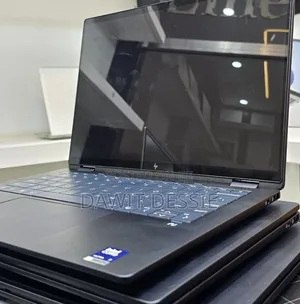 New Laptop HP 16GB Intel Core Ultra 7 SSD 1T