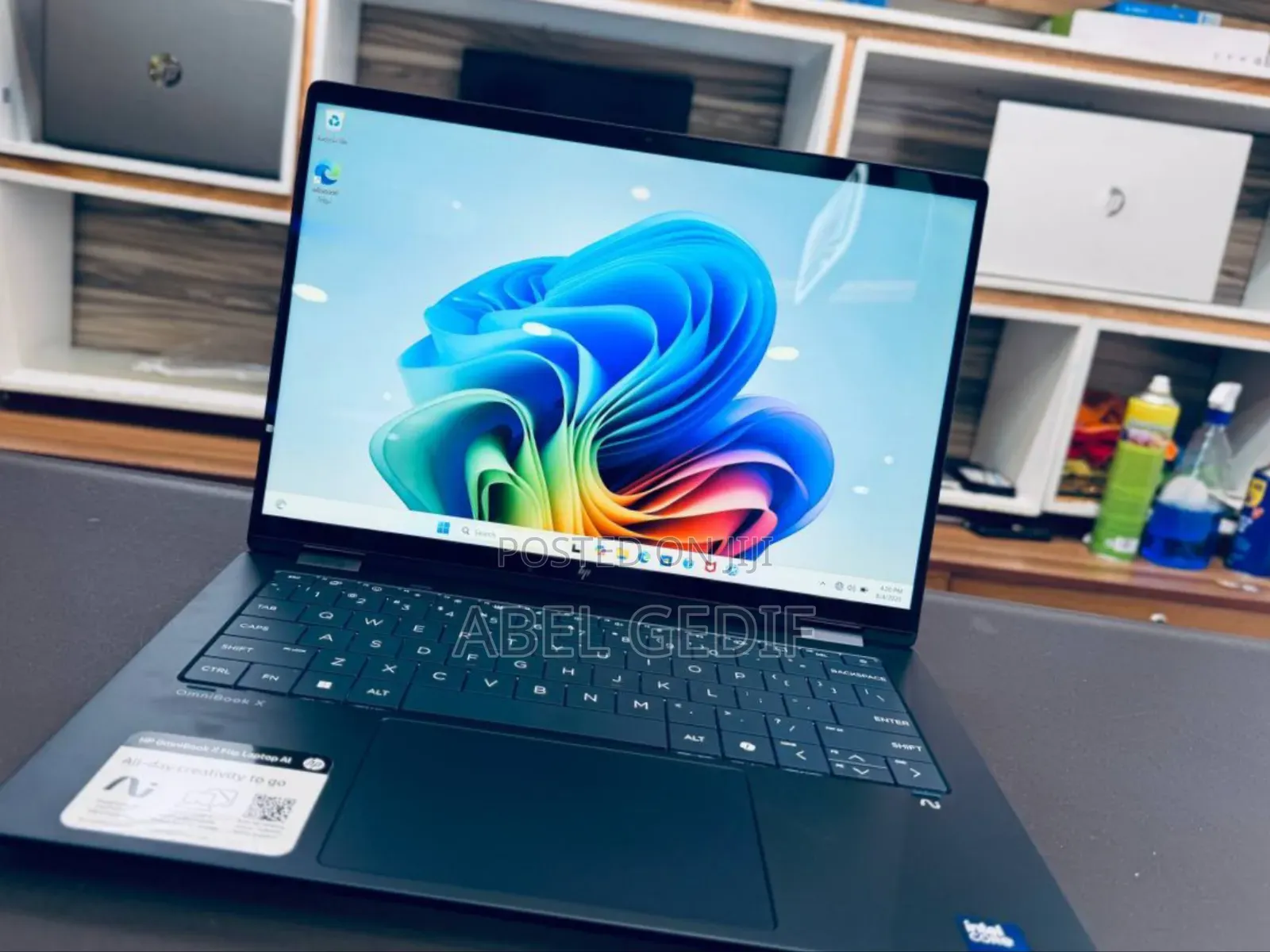 New Laptop HP OmniBook X Flip 14" 16GB Intel Core Ultra 7 SSD 1T