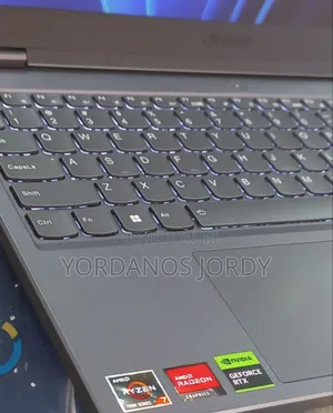 New Laptop Lenovo Legion 5 16GB AMD Ryzen 7 SSD 512GB