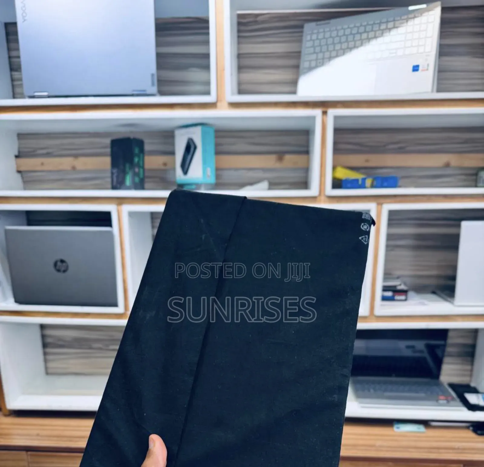 New Laptop HP OmniBook X Flip 14" 16GB Intel Core Ultra 7 SSD 1T