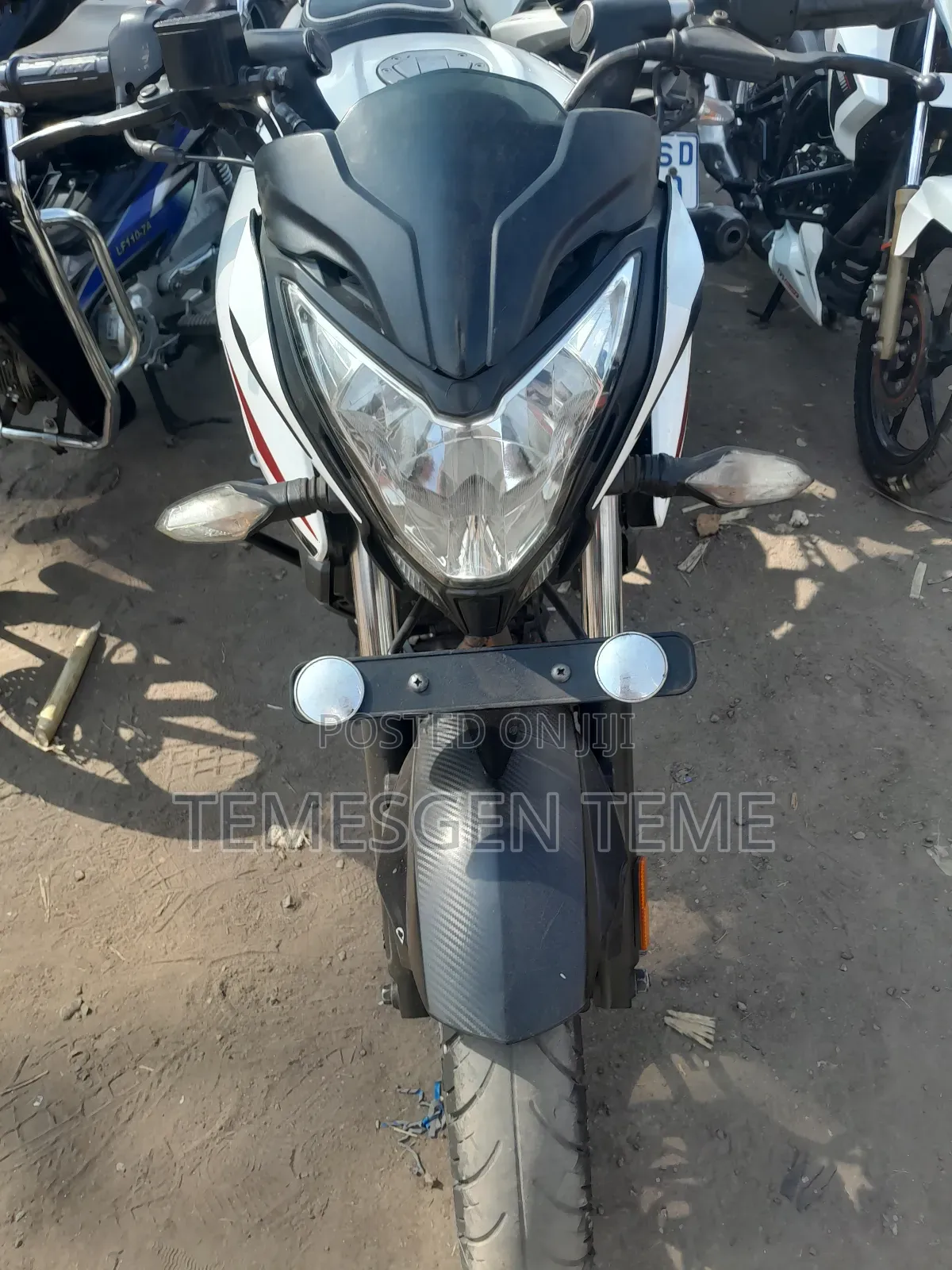 New Bajaj Pulsar NS 200 2023 White