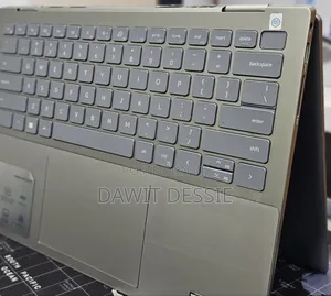 New Laptop HP 16GB AMD Ryzen 7 SSD 512GB