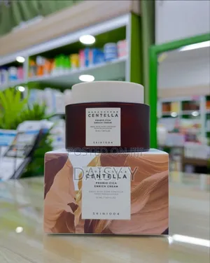 Madagascar Centella Probio-Cica Enrich Cream