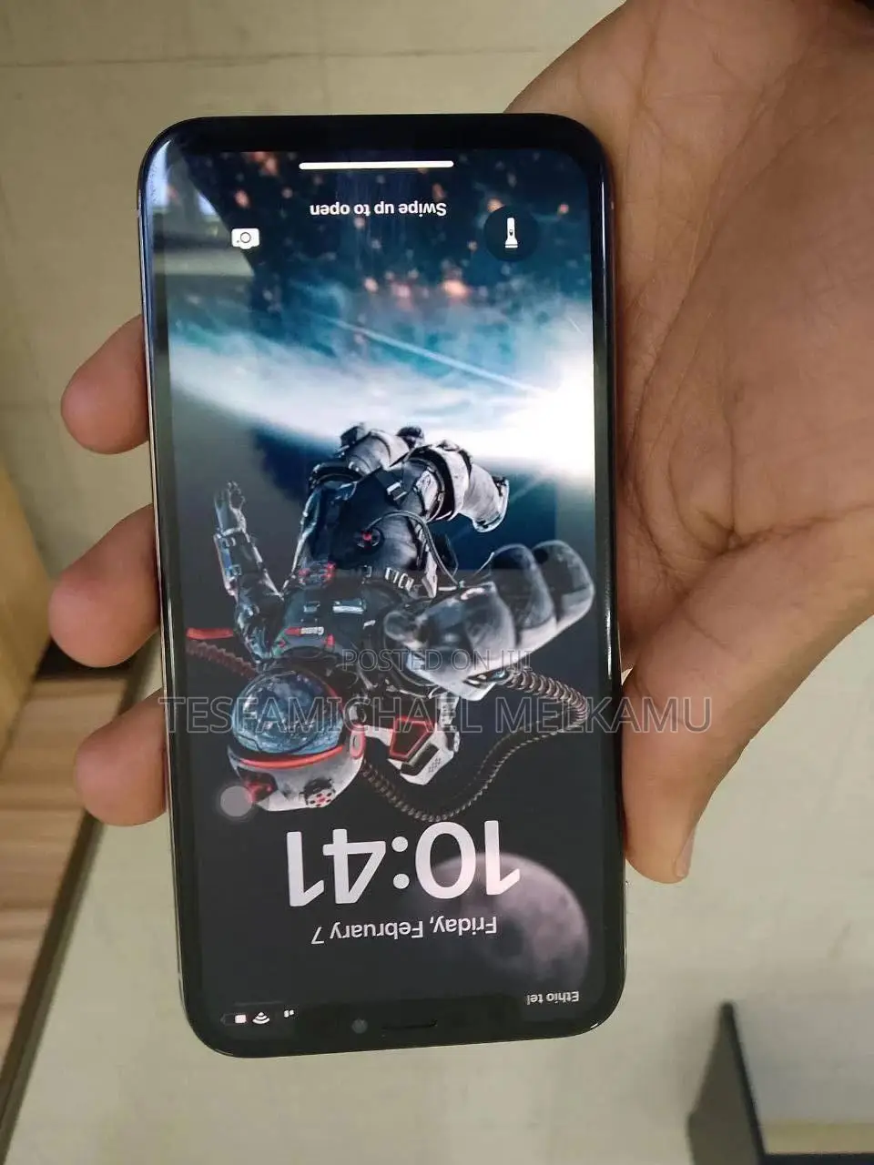 Apple iPhone X 64 GB White