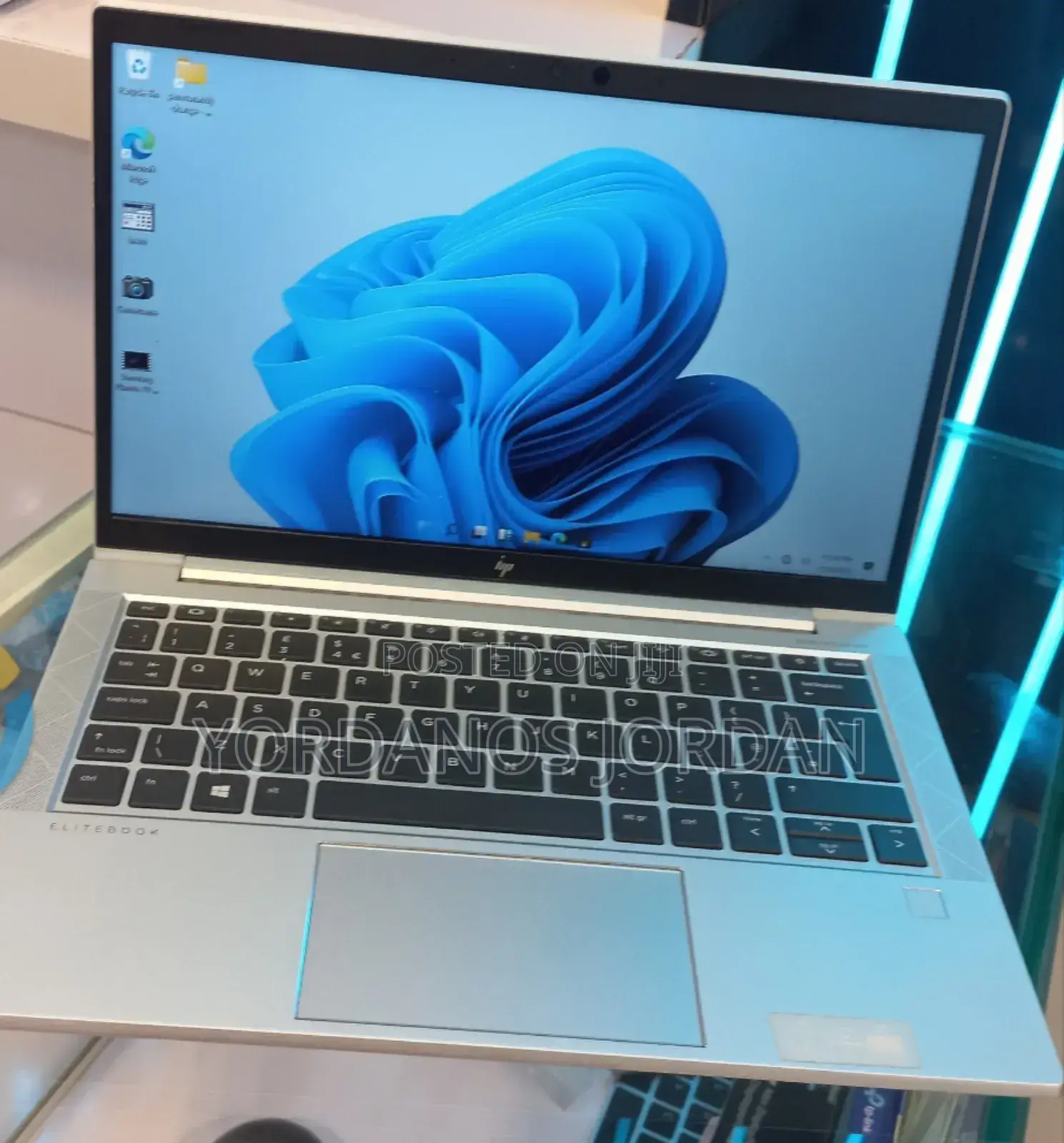 New Laptop HP EliteBook 830 G8 16GB Intel Core I5 SSD 512GB