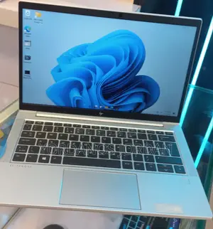 New Laptop HP EliteBook 830 G8 16GB Intel Core I5 SSD 512GB