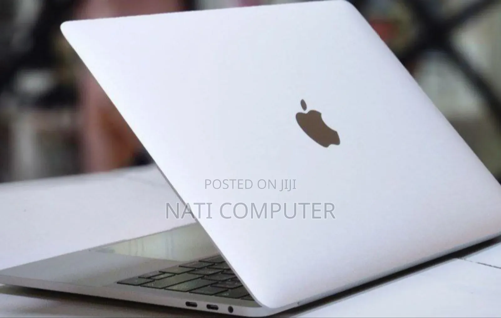 New Laptop Apple MacBook Pro 2018 16GB Intel Core I7 SSD 512GB