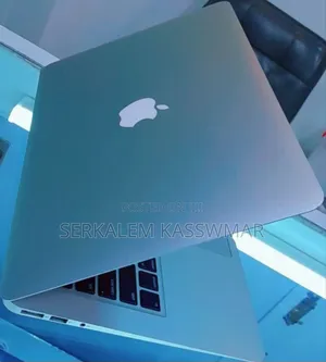 New Laptop Apple MacBook Air 2014 4GB Intel Core I5 SSD 256GB