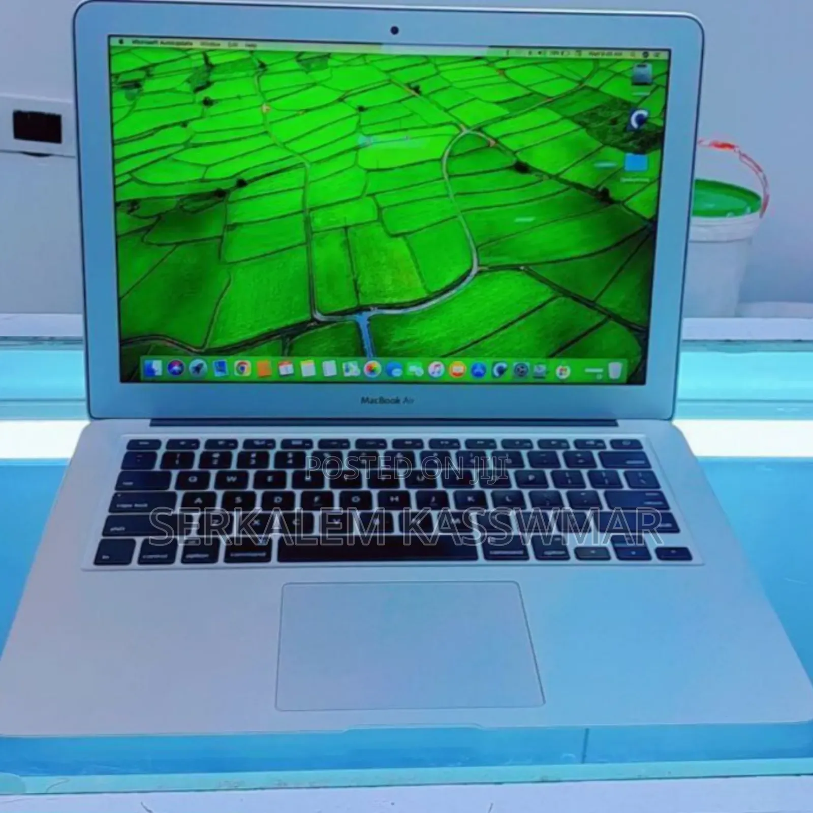 New Laptop Apple MacBook Air 2014 4GB Intel Core I5 SSD 256GB