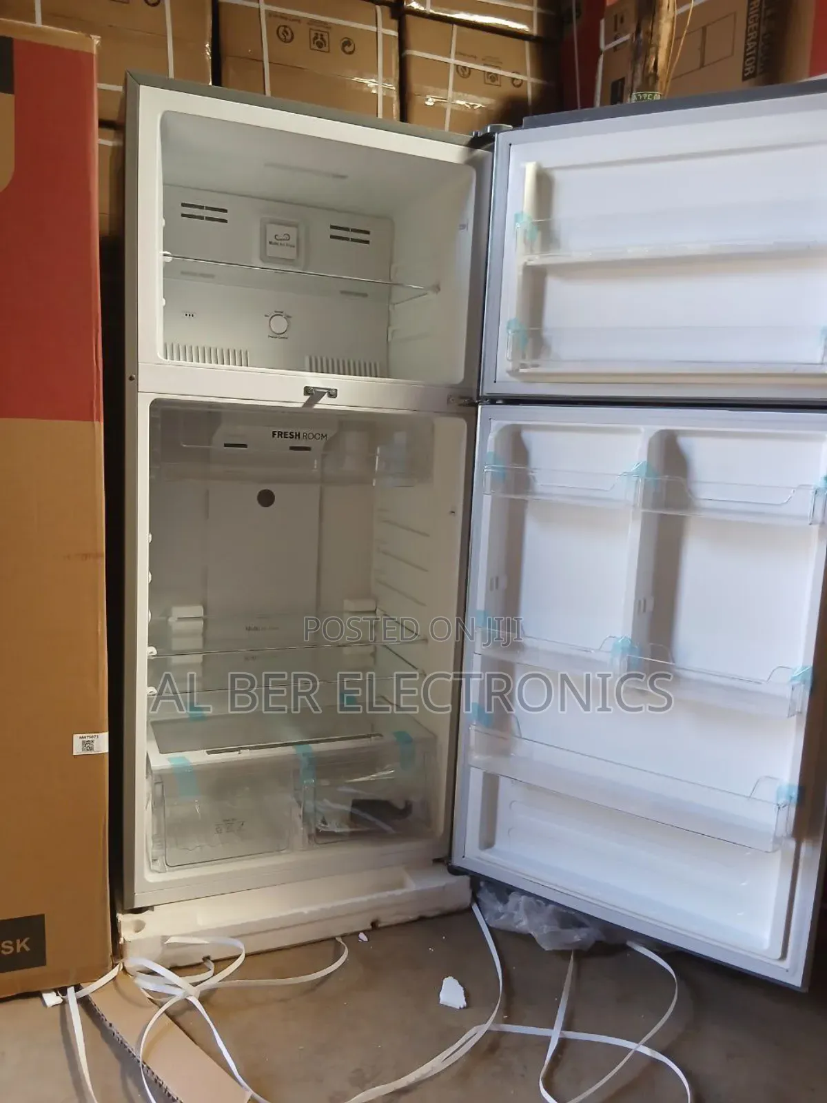 Boss 700 Double Door Refrigerator – Fan System (No Frost) – New