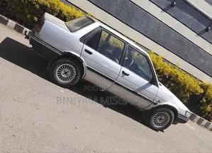 Toyota Corolla 1987 Silver