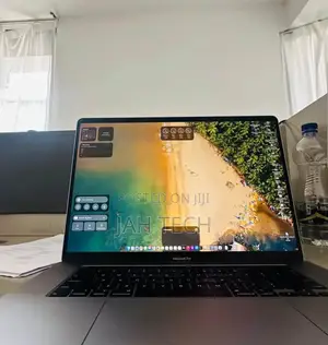 New Laptop Apple MacBook Pro 2019 16GB Intel Core I9 SSD 512GB