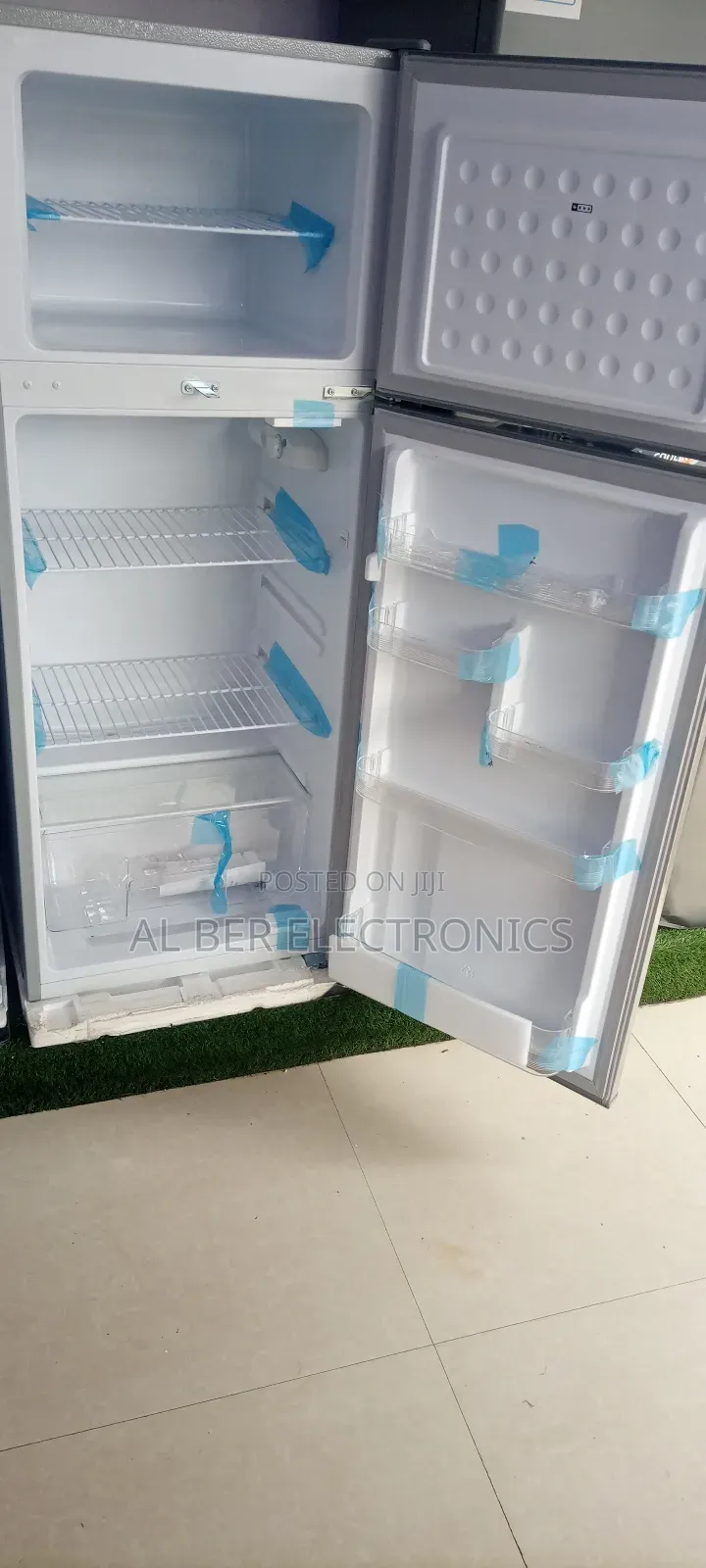 Boss 330 Double Door Refrigerator – New | Model Bo-330ssk